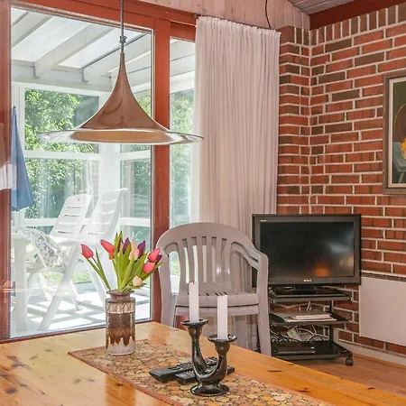 6 Person In Orsted-by Traum