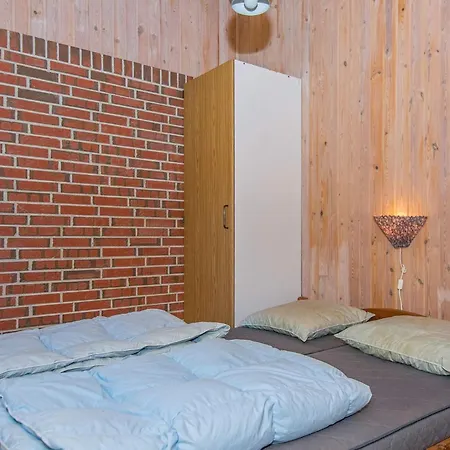 6 Person In Orsted-by Traum Udbyhoj