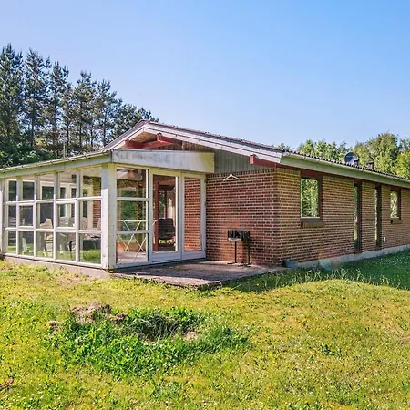 6 Person In Orsted-by Traum