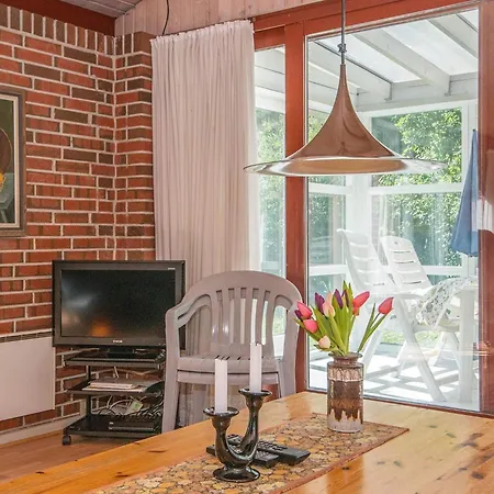 6 Person In Orsted-by Traum